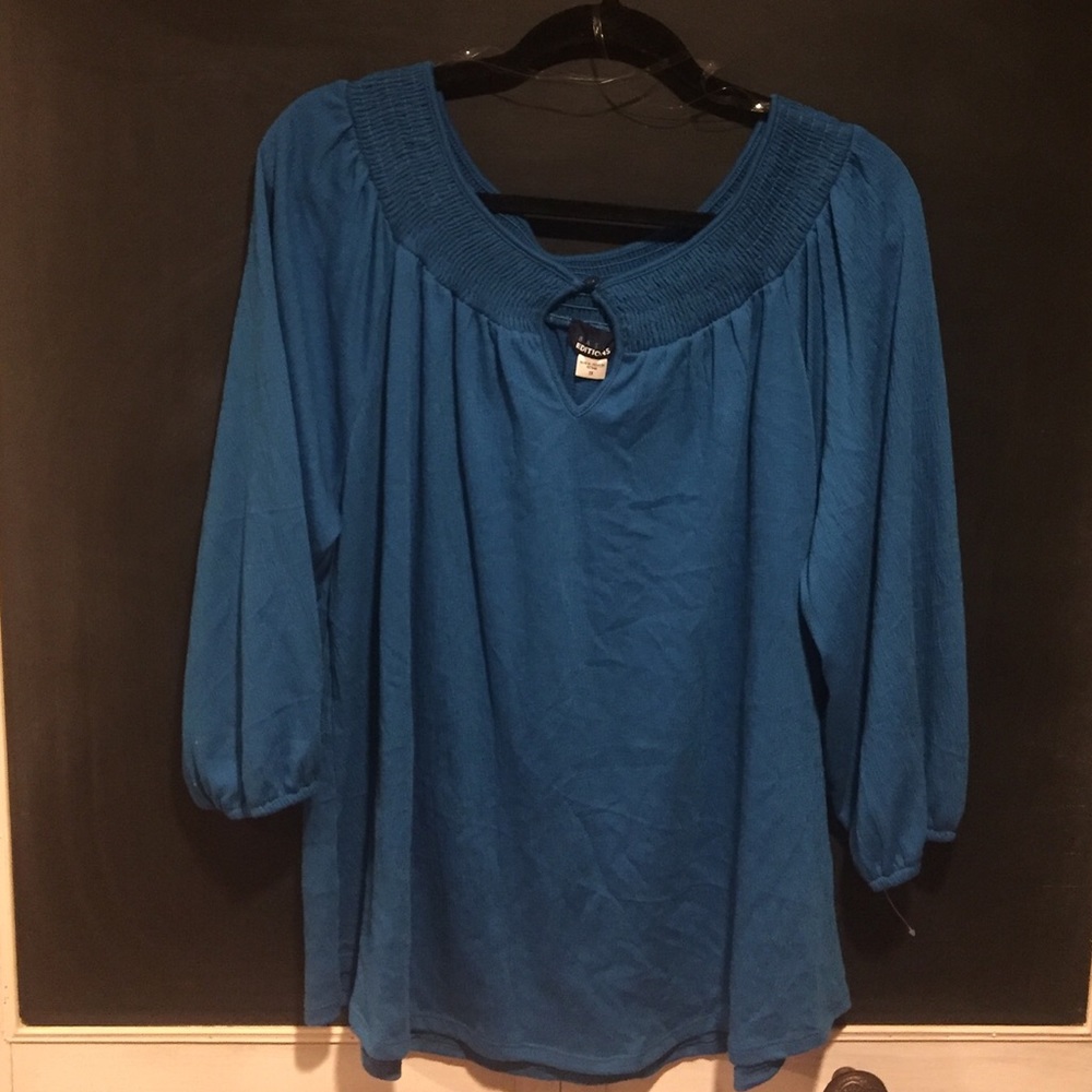 3/4 sleeve off shoulder